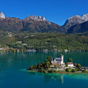 château de Duingt, Lac d'Annecy, couleurs d'automne, par Bastien Morel